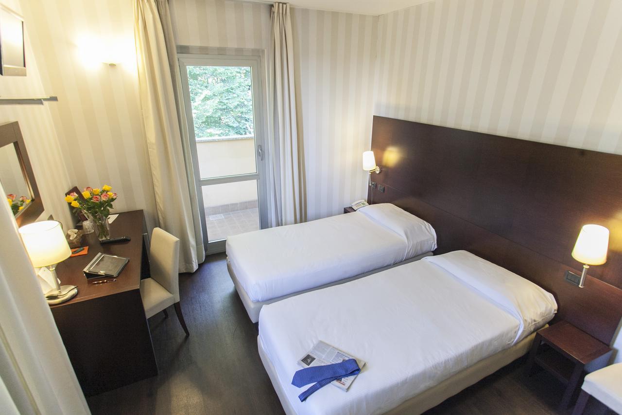 Hotel 2C Legnano Eksteriør billede