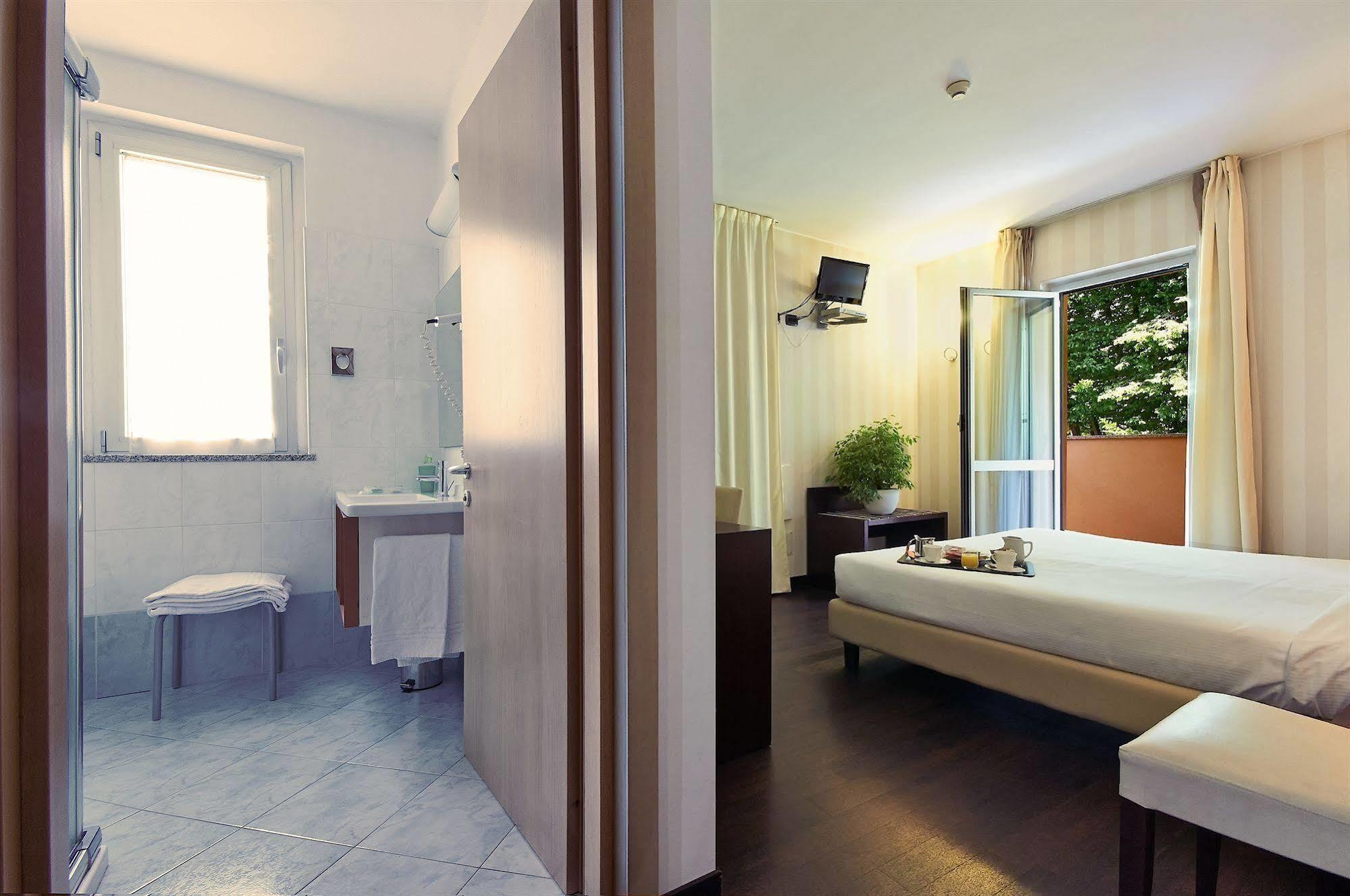 Hotel 2C Legnano Eksteriør billede
