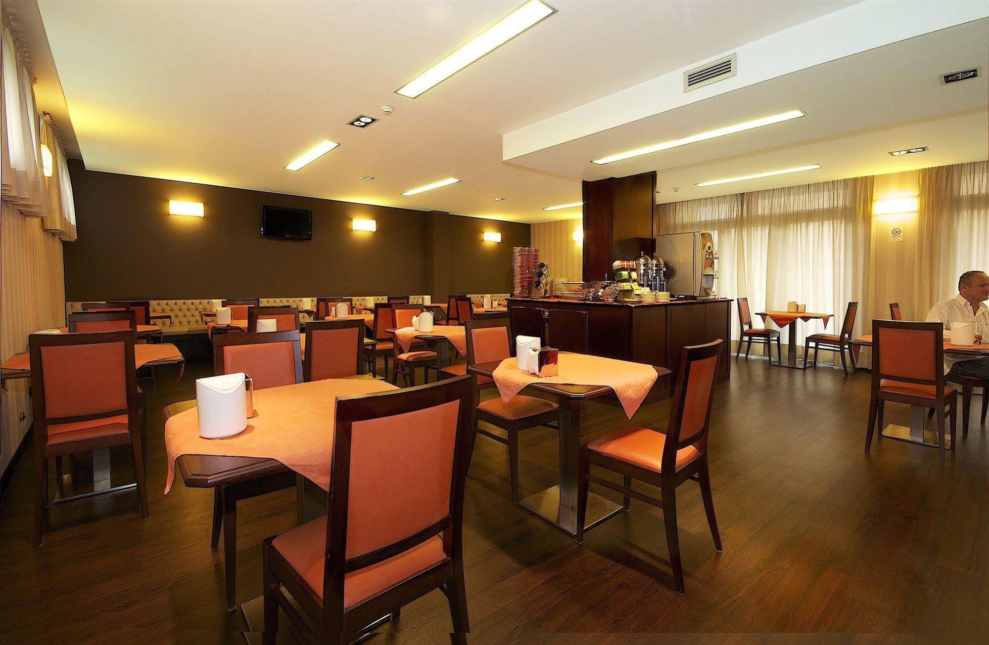 Hotel 2C Legnano Eksteriør billede